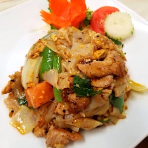 Order Drunken Noodles with Chicken food online from Nine Elephants store, Corning on bringmethat.com