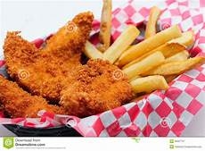 Order Kids Chicken Strips and Chips food online from Britannia Arms store, San Jose on bringmethat.com