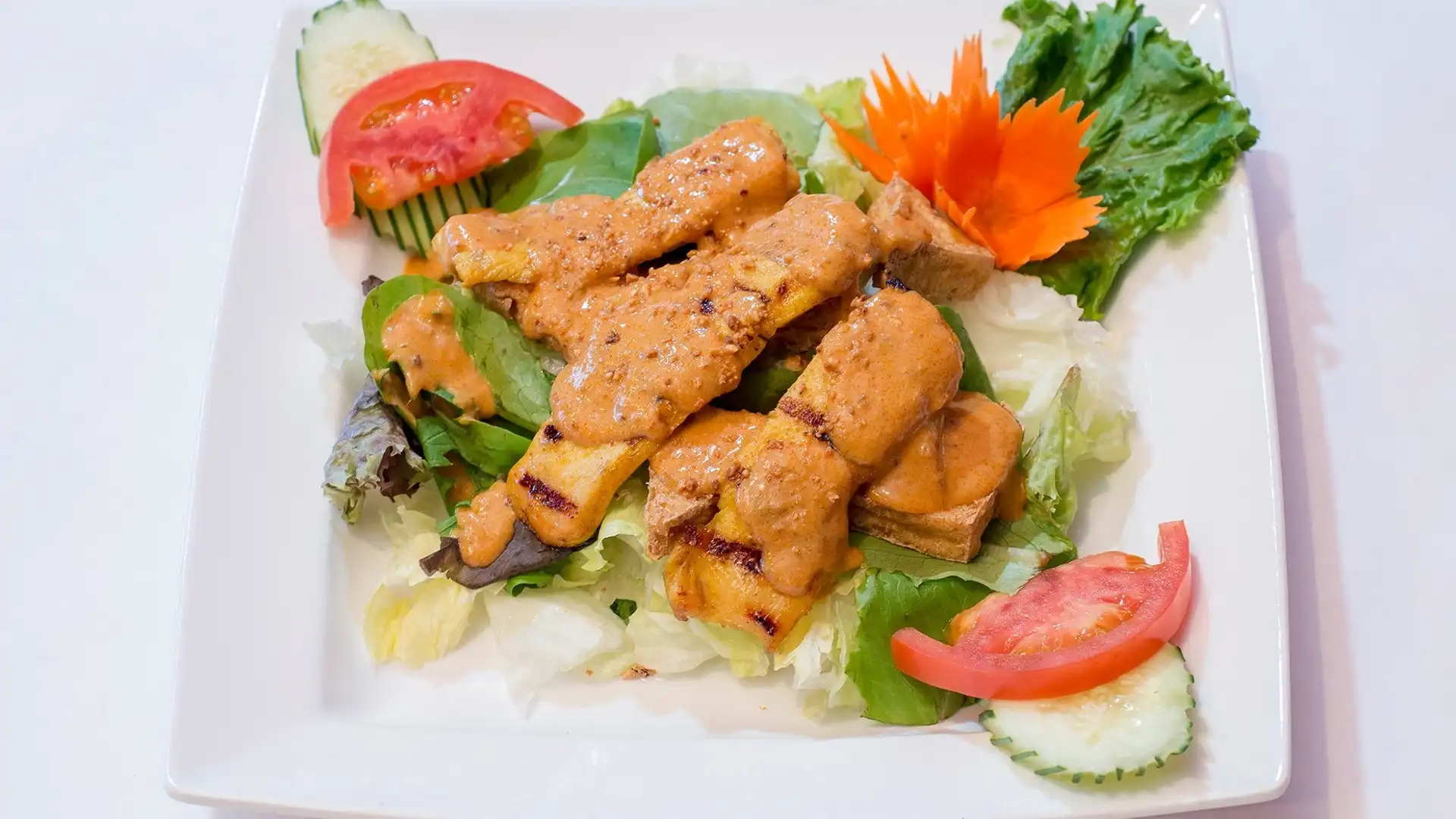 Order Chicken Satay Salad food online from Shana Thai Restaurant store, Mountain View on bringmethat.com