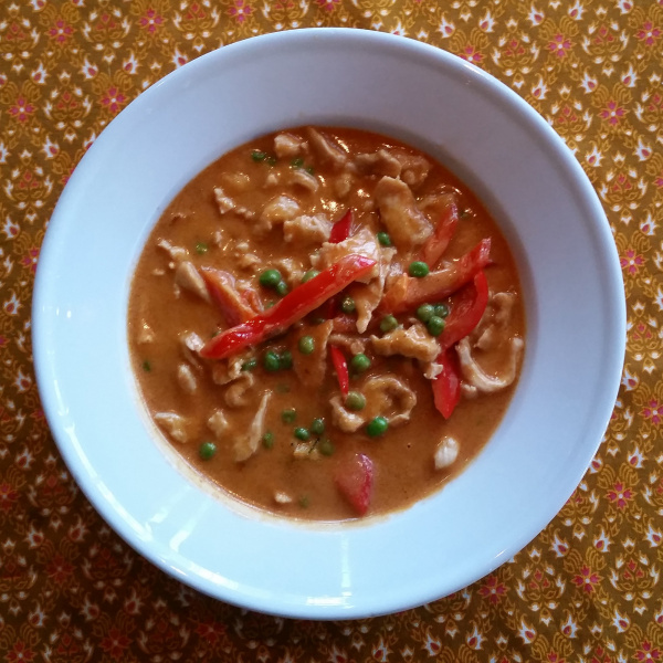 Order Panang Curry food online from Saladang store, Pasadena on bringmethat.com