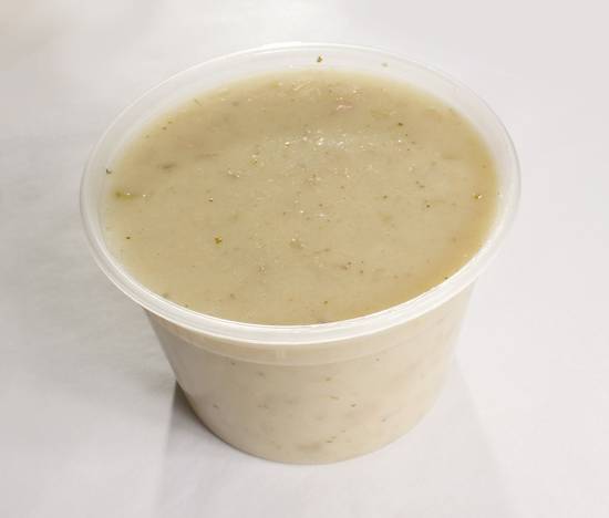 Order 32oz Quart Clam Chowder - New England Clam Chowder food online from Soup Kitchen Redwood Road store, Salt Lake City on bringmethat.com