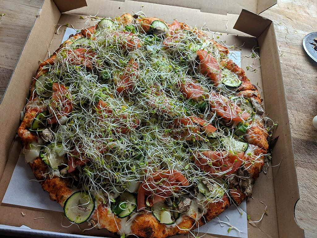 Order Garden Delight Pizza food online from La Vals Pizza store, Alameda on bringmethat.com