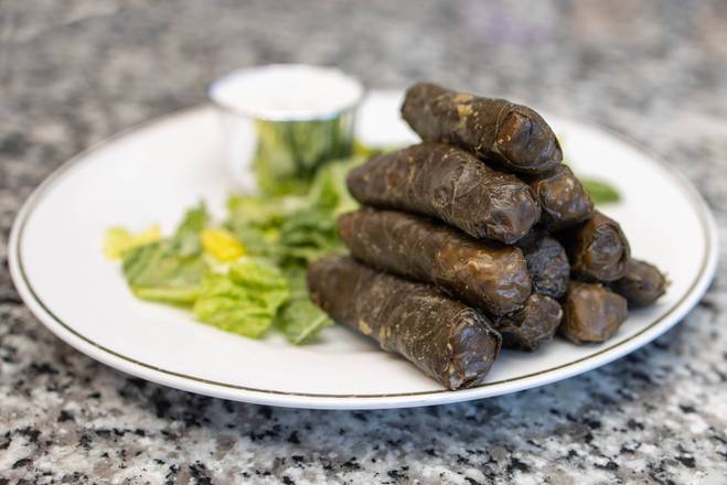 Order Meat Grape Leaves Appetizer food online from Pita Potle store, North Randall on bringmethat.com