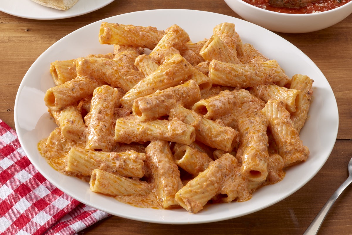 Order Rigatoni ala Vodka food online from Portillo's Hot Dogs store, Glendale Heights on bringmethat.com