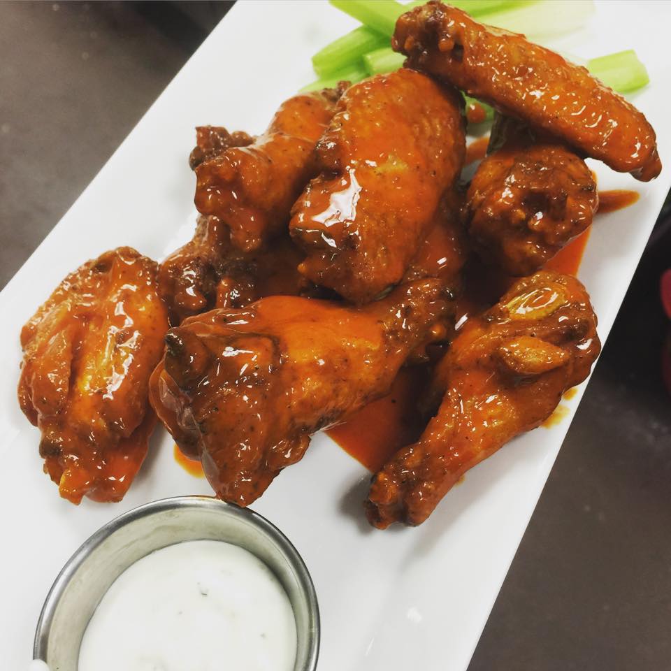 Order Poncho's Wings  food online from Tacos Tolteca store, Fallston on bringmethat.com