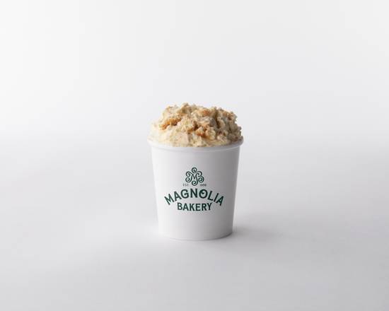 Order Classic Banana Pudding Large to go food online from Magnolia Bakery store, New York on bringmethat.com