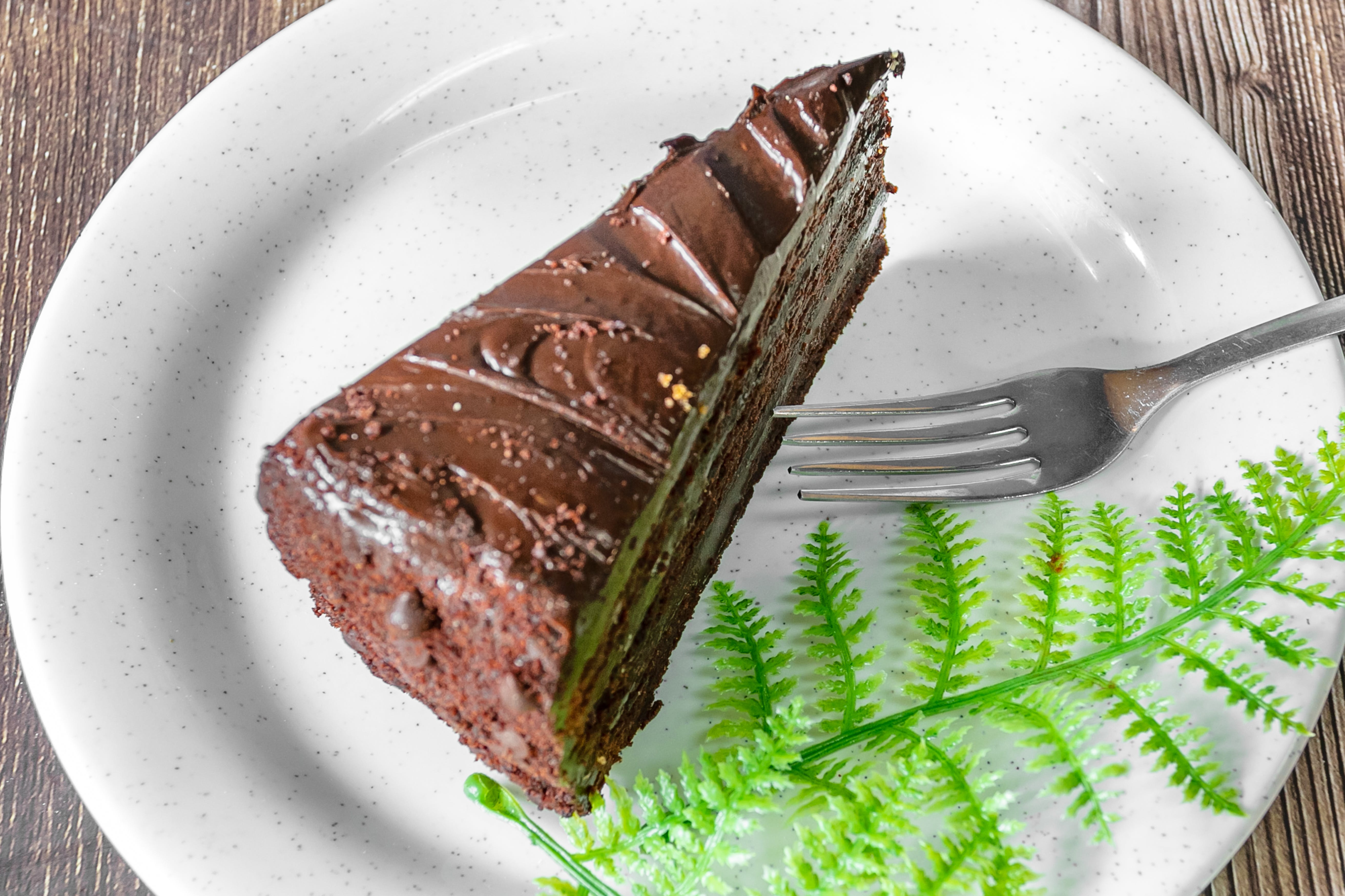 Order Chocolate Cake - Slice food online from Bulldawgs Pizza store, Athens on bringmethat.com