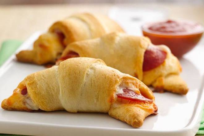 Order Pepperoni Rolls with Sauce food online from Georgio's Oven Fresh Pizza store, Mayfield Heights on bringmethat.com