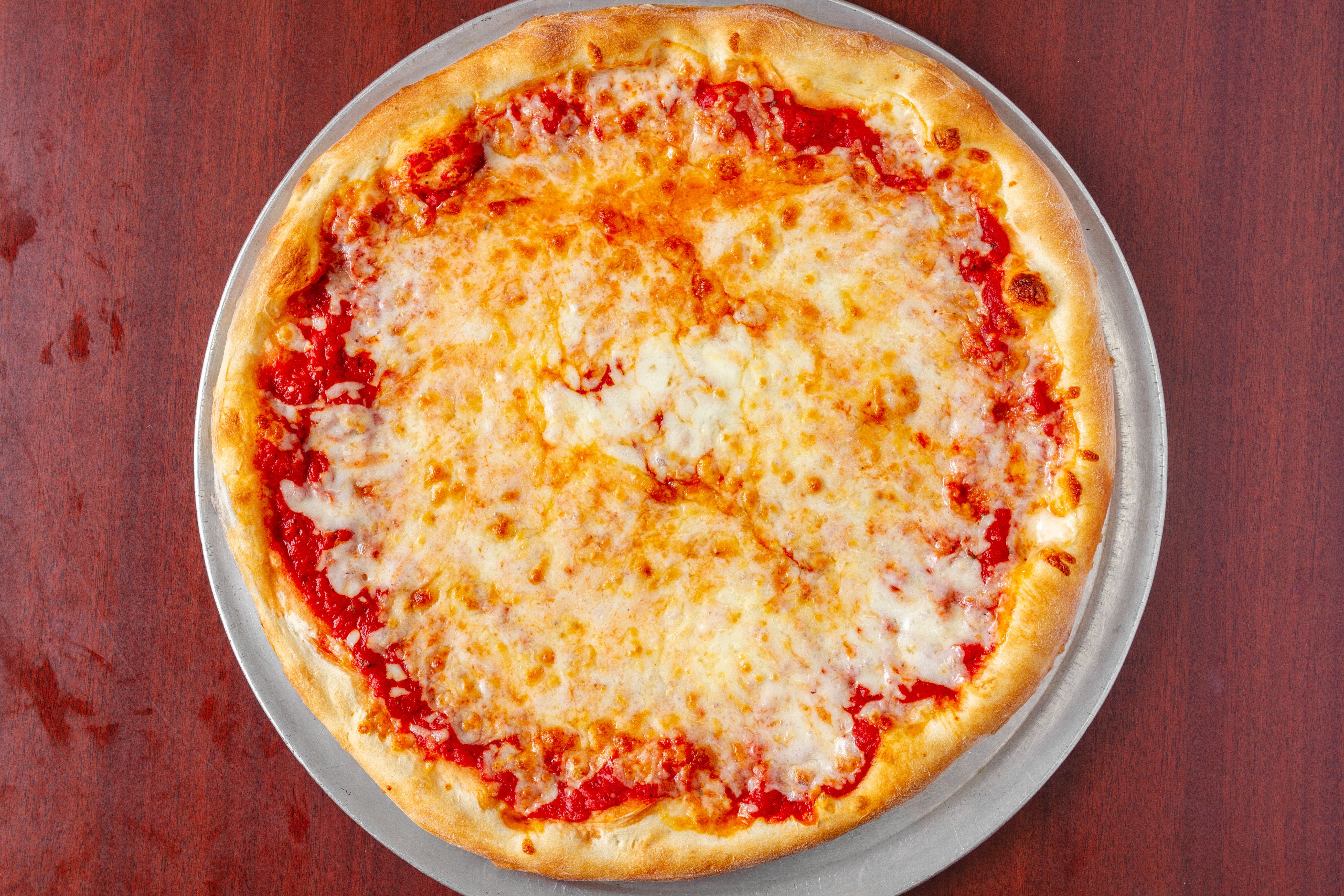 Order Cheese Pizza Slice - Slice food online from G's Pizzeria store, Elkton on bringmethat.com
