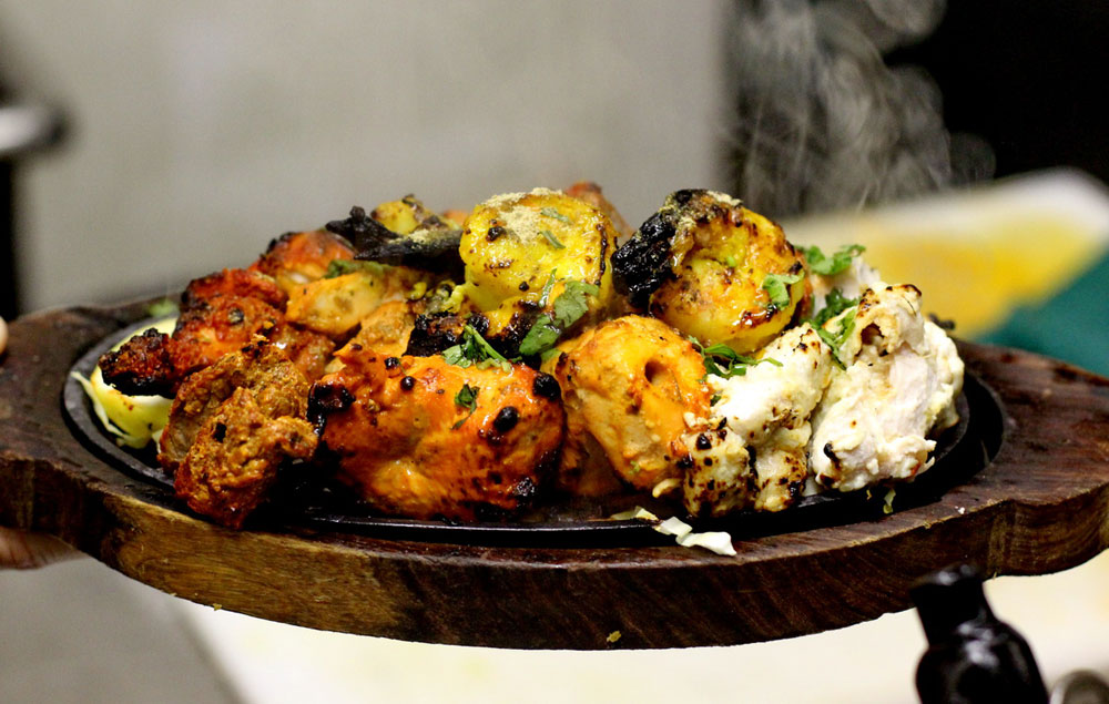 Order Mixed Tandoori Platter food online from Mango Indian Cuisine store, Bellmore on bringmethat.com