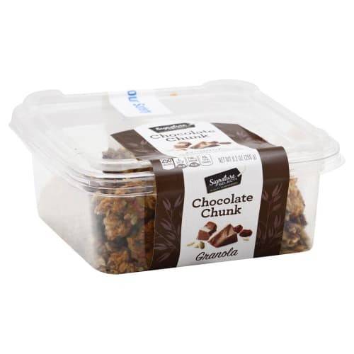 Order Signature Select · Chocolate Chunk Granola (9.2 oz) food online from Safeway store, Rehoboth Beach on bringmethat.com