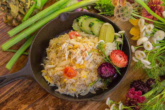 Order Crab Fried Rice food online from Ithai bangkok street food catering store, San Francisco on bringmethat.com