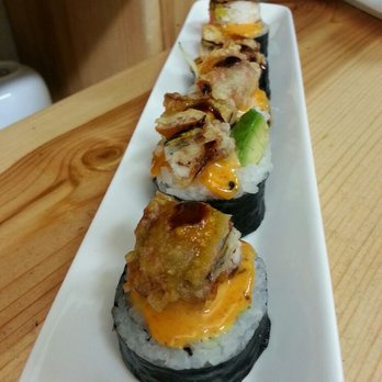 Order Hiroshima Roll food online from Rolls N Bowls store, Chicago on bringmethat.com
