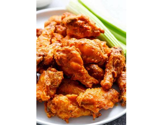 Order Buffalo Wings food online from Carla Mia Pizzeria store, Clifton on bringmethat.com