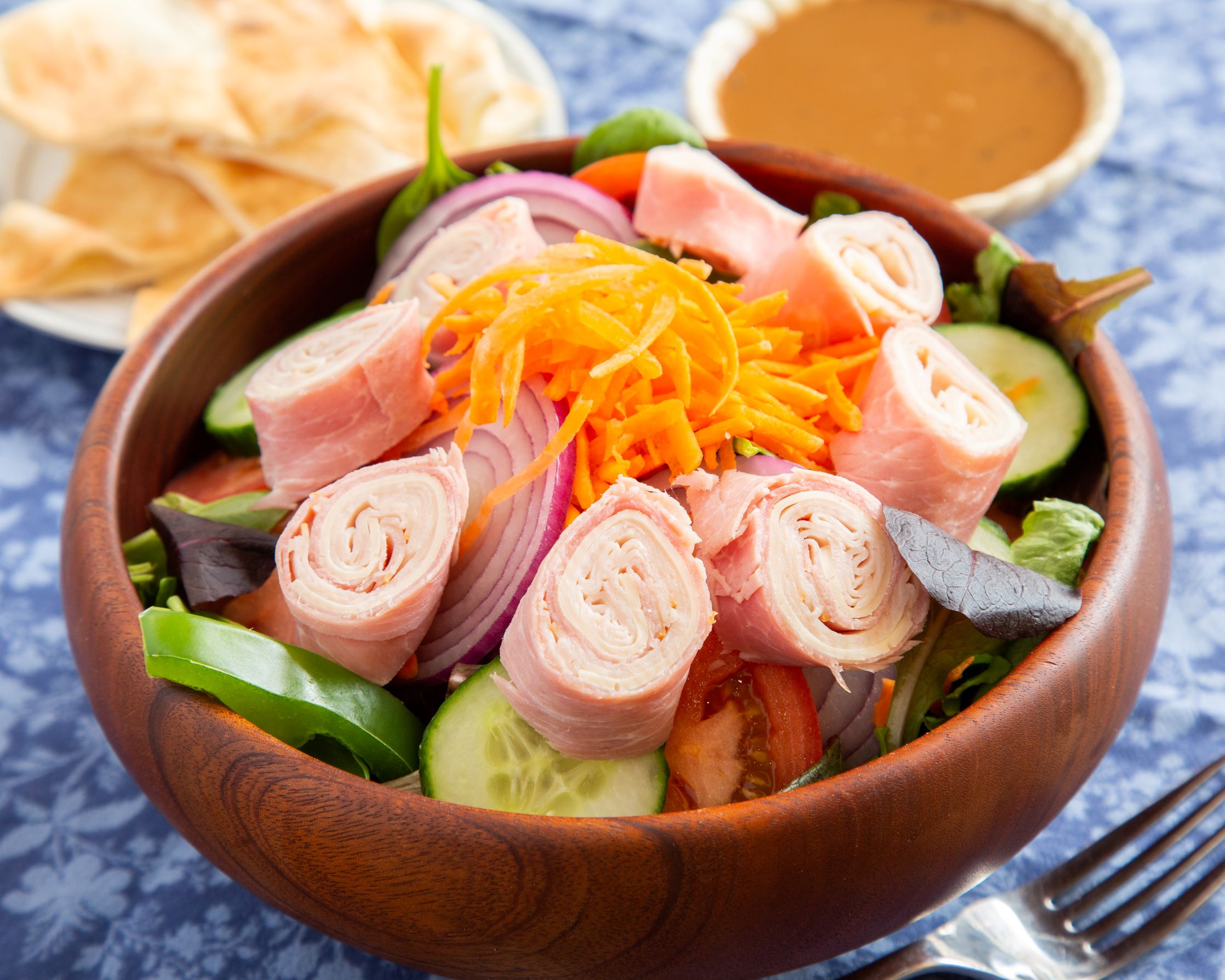 Order Chef's Salad food online from Andalus Pizza & Cafe store, Brighton on bringmethat.com