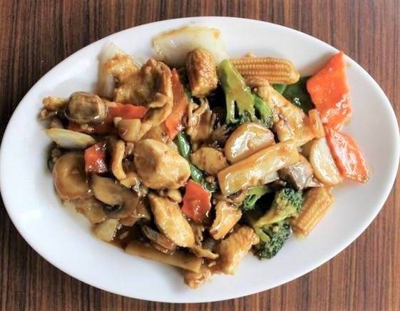 Order Chicken with Mixed Vegetables food online from House Of Lu store, Marietta on bringmethat.com