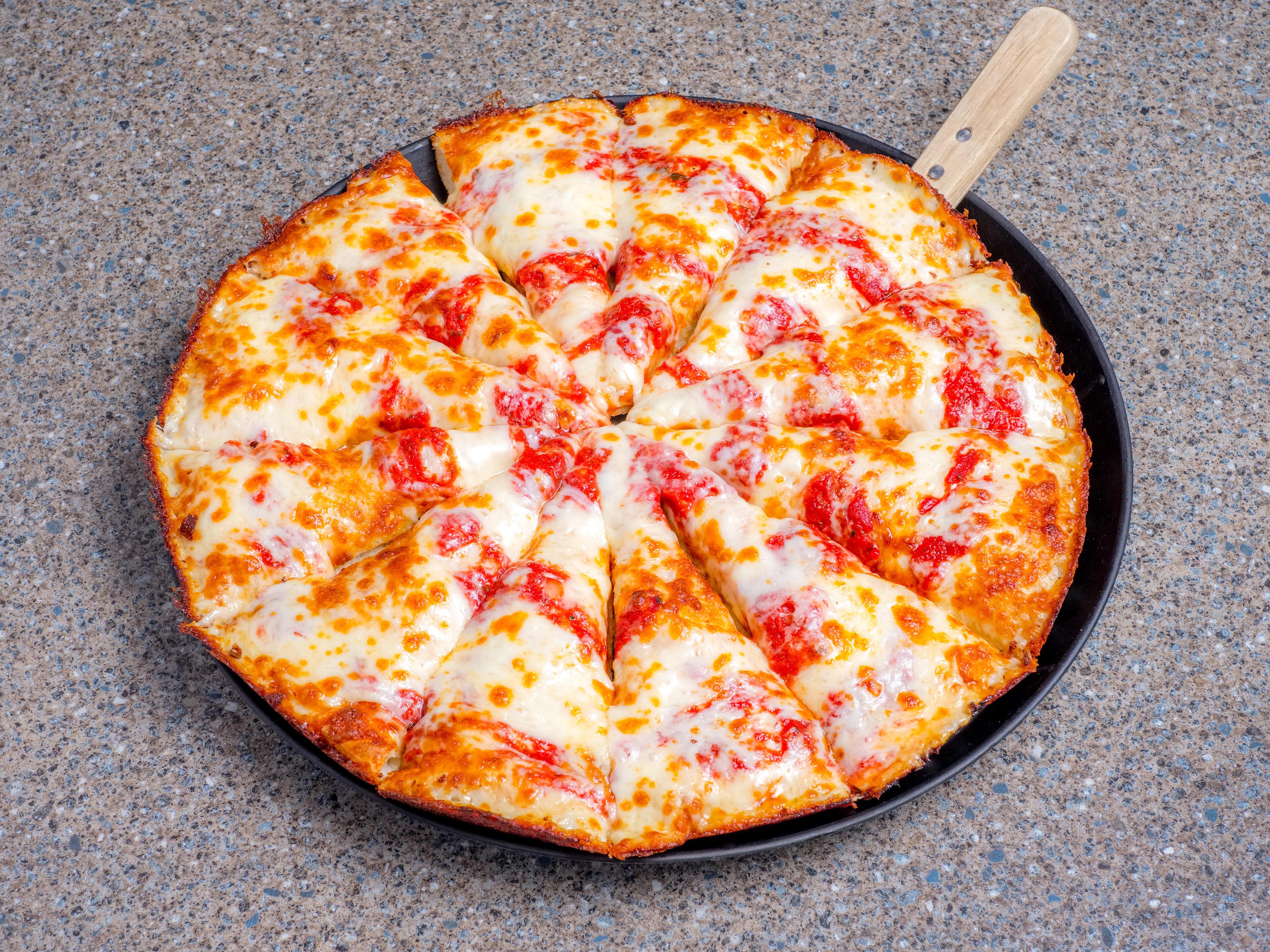 Order 1 Topping Deep Pan Pizza food online from Chicago Pizza store, Speedway on bringmethat.com