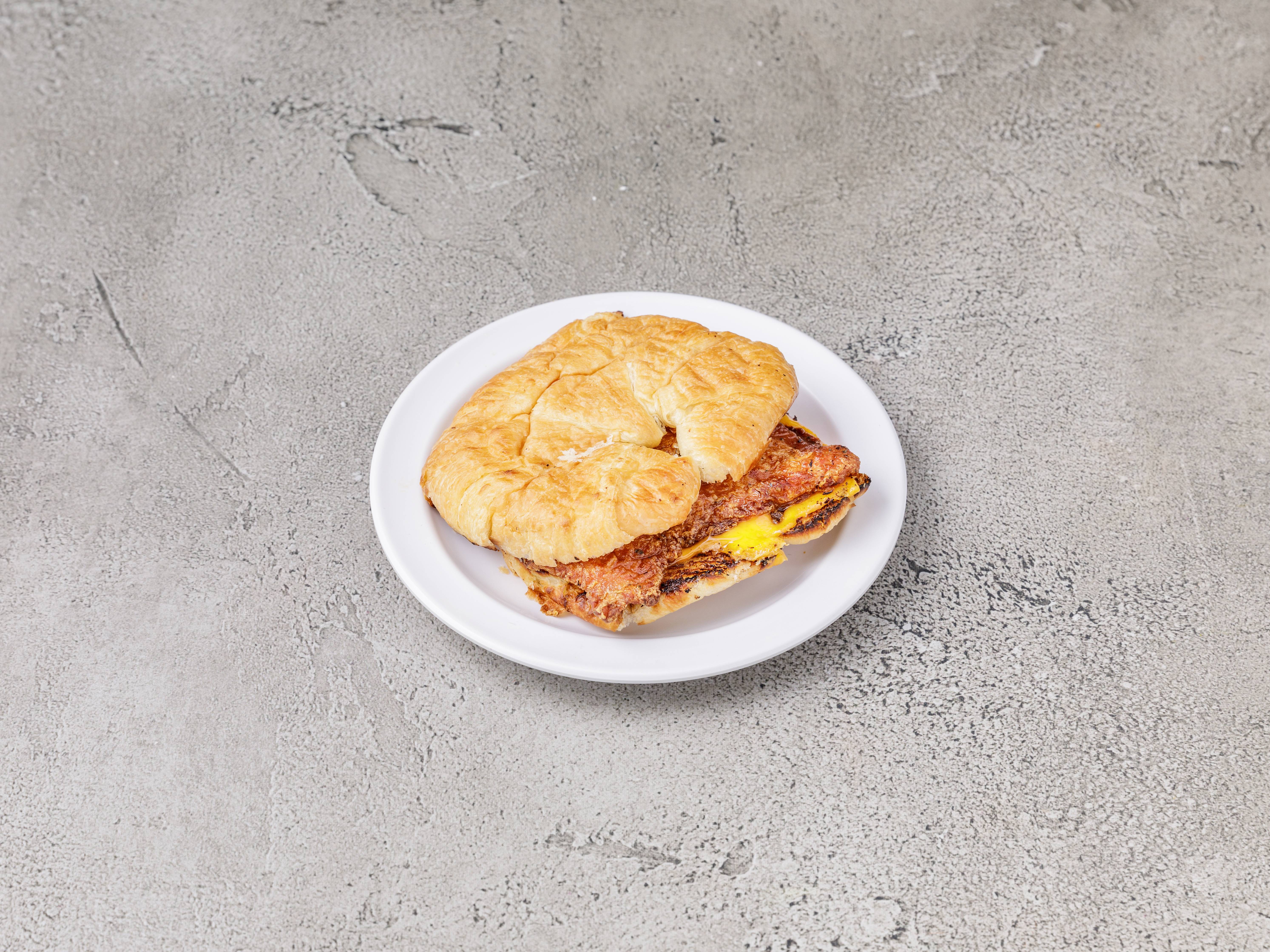 Order Chicken Fillet Sandwich food online from Happy Donuts store, Atlanta on bringmethat.com