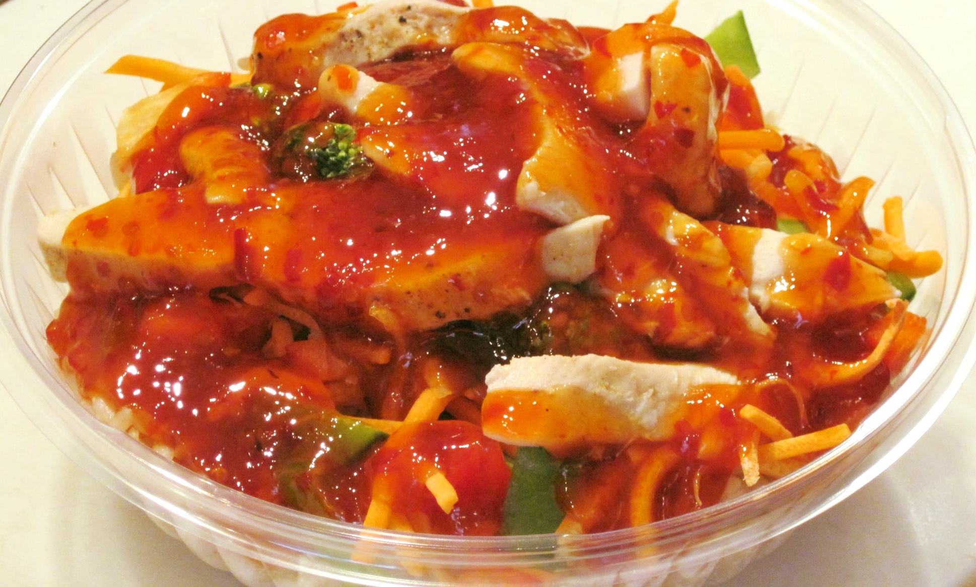 Order Chili Thai Rice Bowl food online from Liquid Fresh Planet store, Cleveland on bringmethat.com