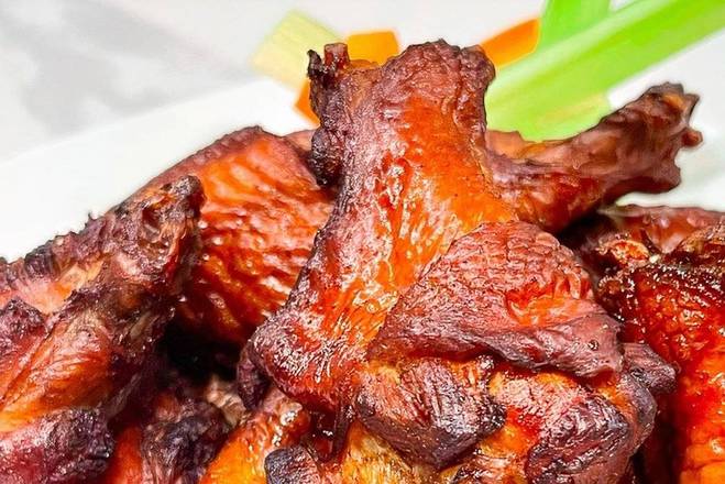 Order Naked Wings food online from Foodhaul store, Chicago on bringmethat.com