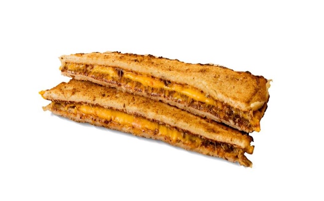 Order Classic Grilled Cheese food online from Quiznos Sandwich Restaurants store, Brighton on bringmethat.com