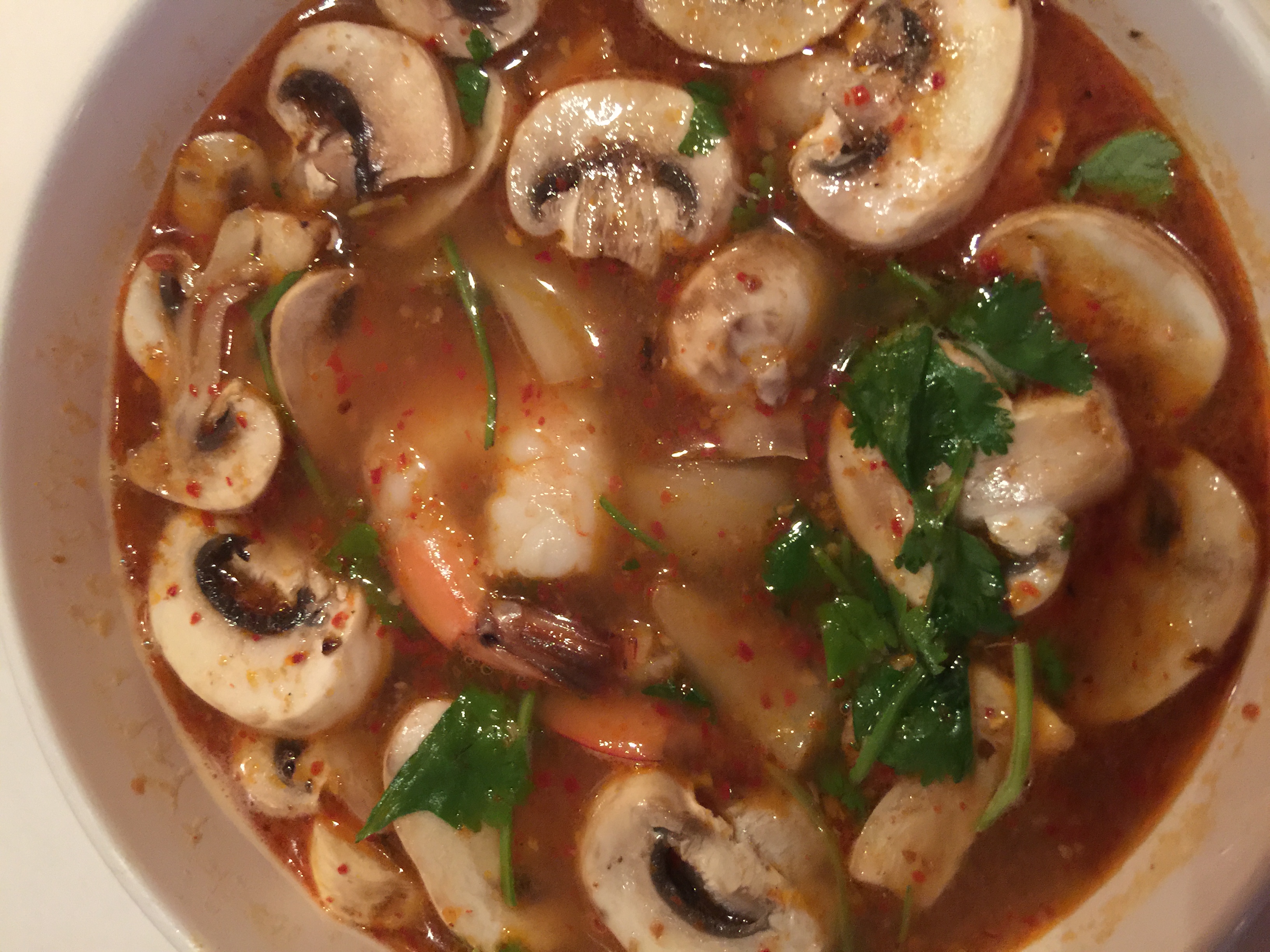 Order Tom Yum Soup food online from Mama Thai store, Oak Park on bringmethat.com