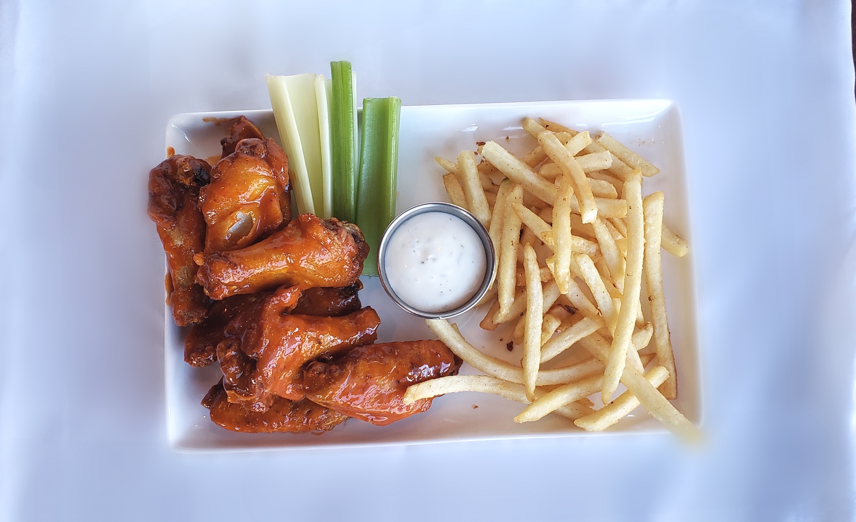 Order Chicken Wings food online from Ranch Burger Co. store, Golden on bringmethat.com
