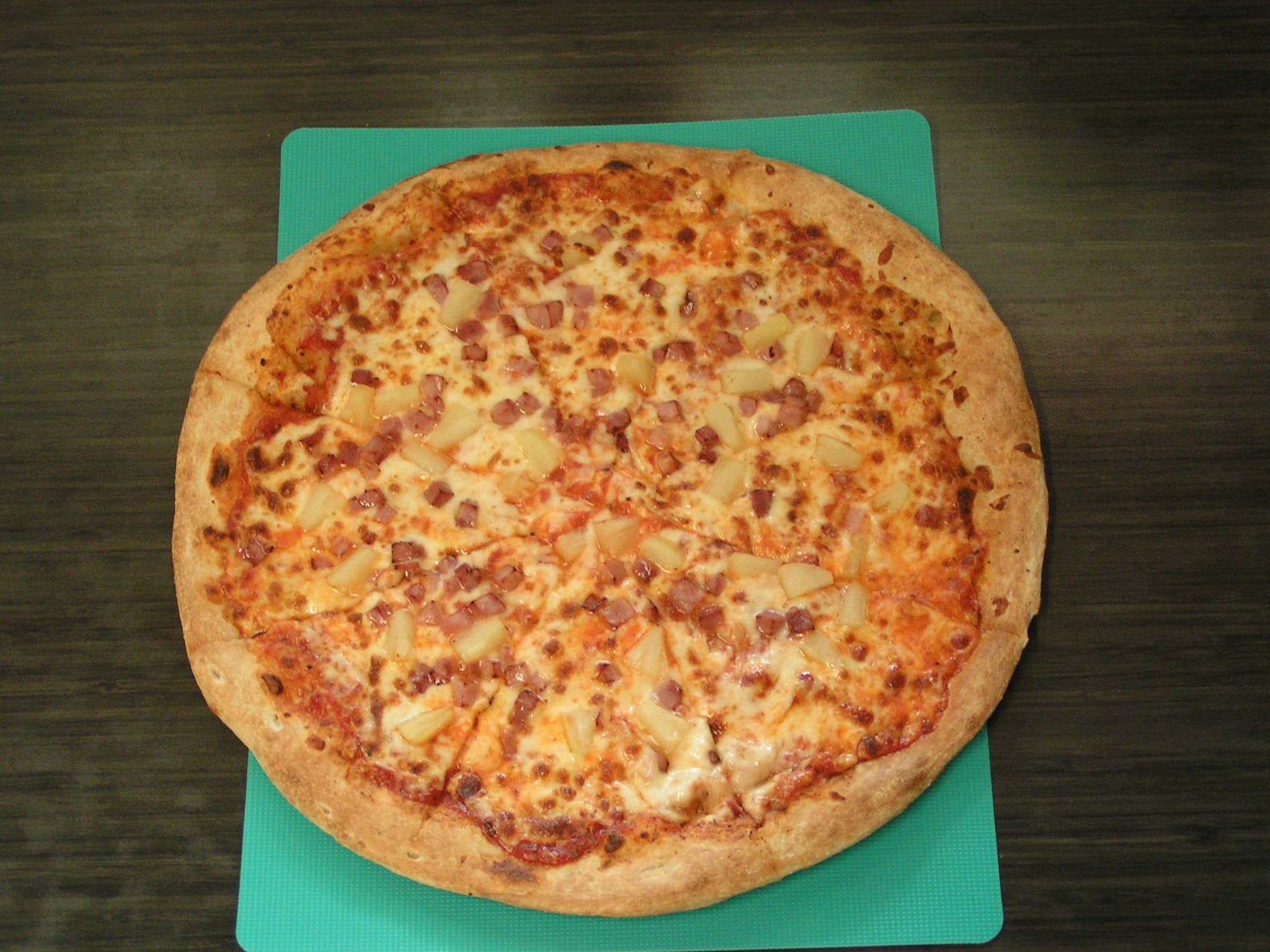 Order HAWIIAN - 8"  PERSONAL food online from Pepperinos Pizza store, Lewistown on bringmethat.com