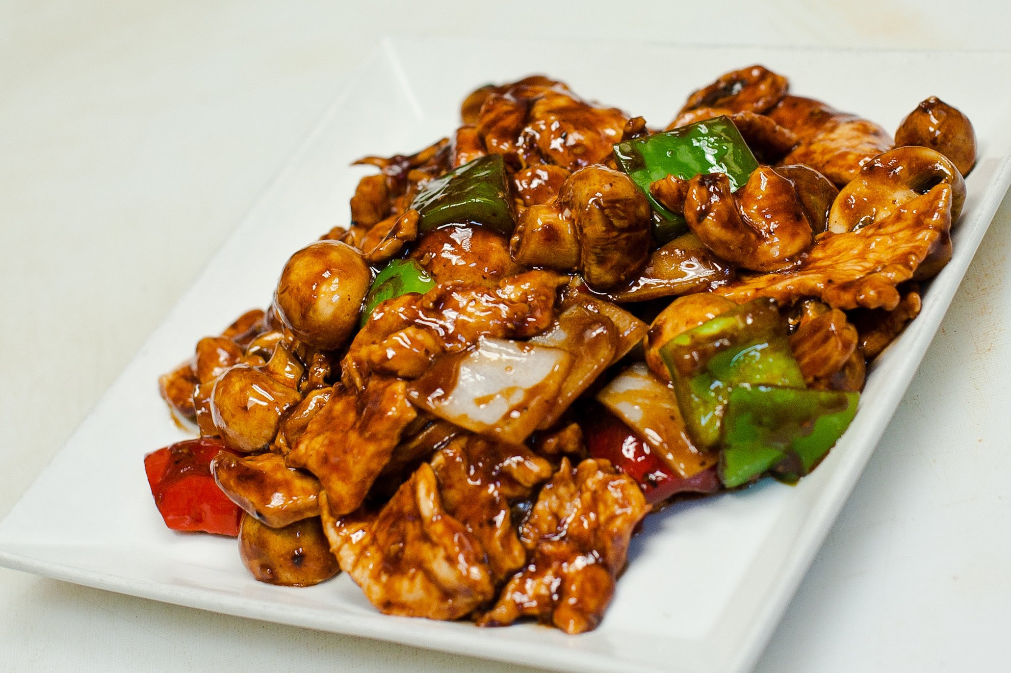 Order Chicken with Black Bean Sauce food online from Chau's cafe store, Ashburn on bringmethat.com