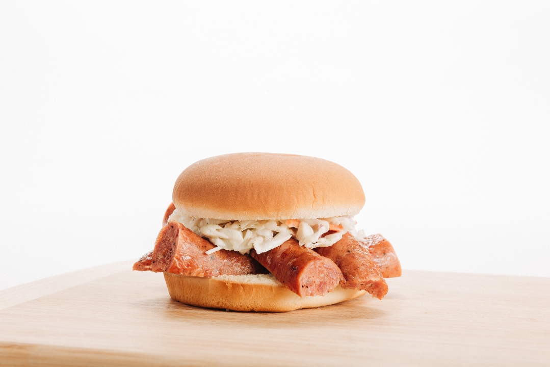 Order Smoked Sausage Sandwich food online from Whole Hog Cafe - W Markham store, Little Rock on bringmethat.com