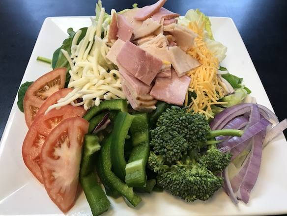 Order Chef Salad food online from Romeo Pizza store, Huron on bringmethat.com
