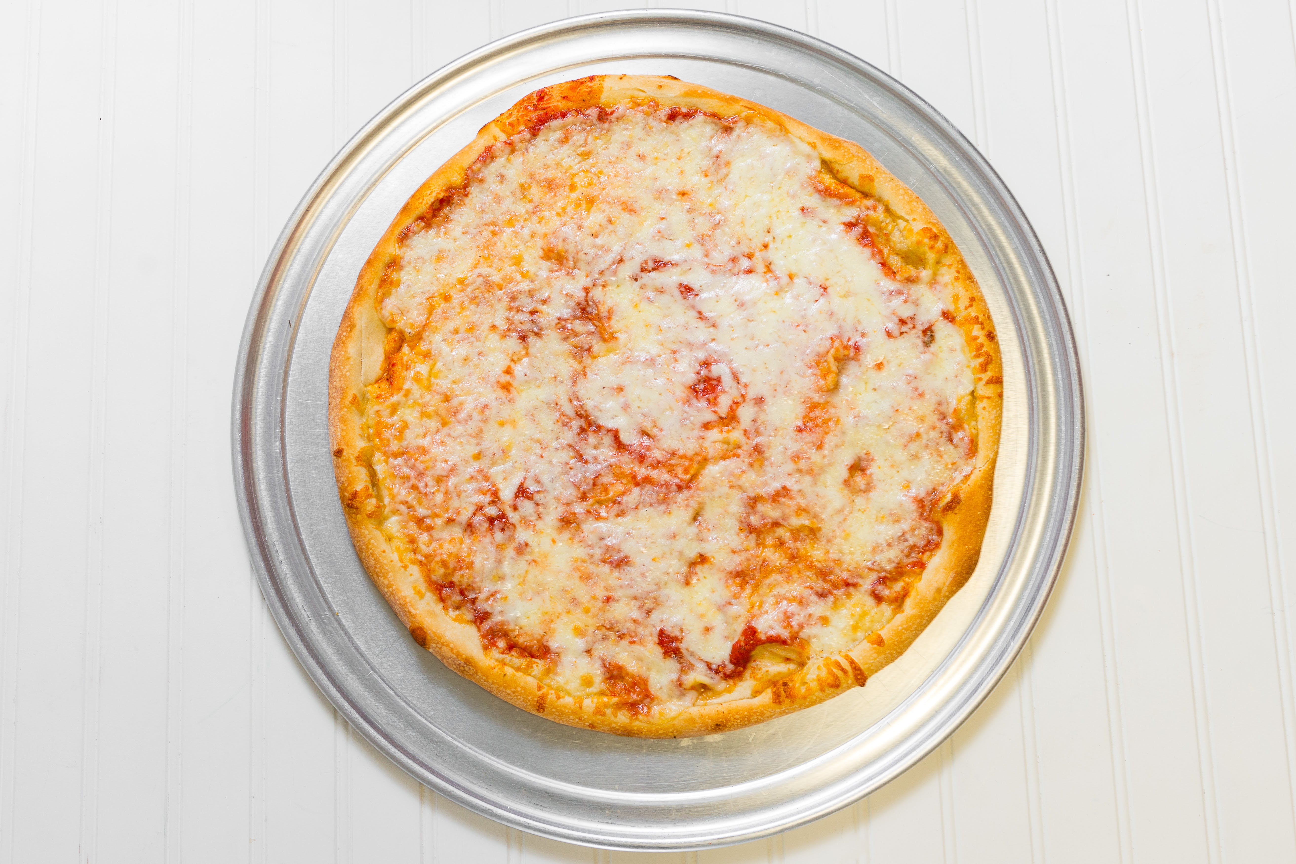 Order Cheese Pizza - Medium 14'' food online from Ray 1 Pizza store, Reading on bringmethat.com