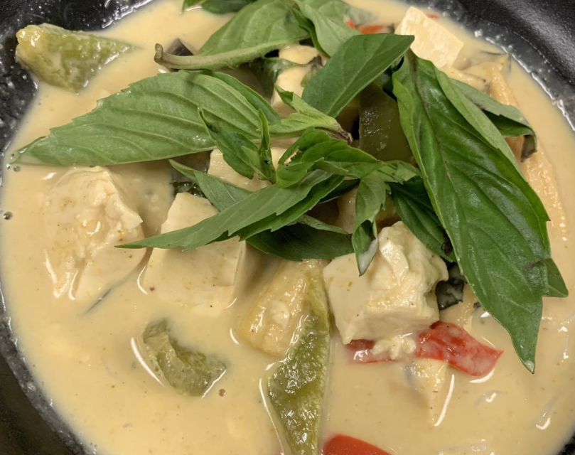Order Green Curry food online from Up To Me Thai Kitchen store, Marlborough on bringmethat.com