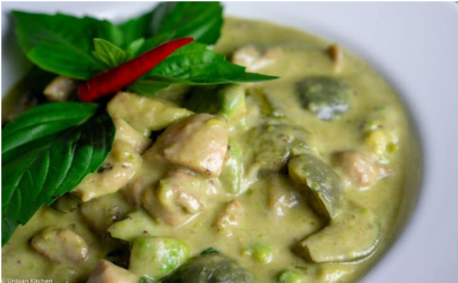 Order Avocado Curry food online from Paul Thai Restaurant store, Grand Rapids on bringmethat.com