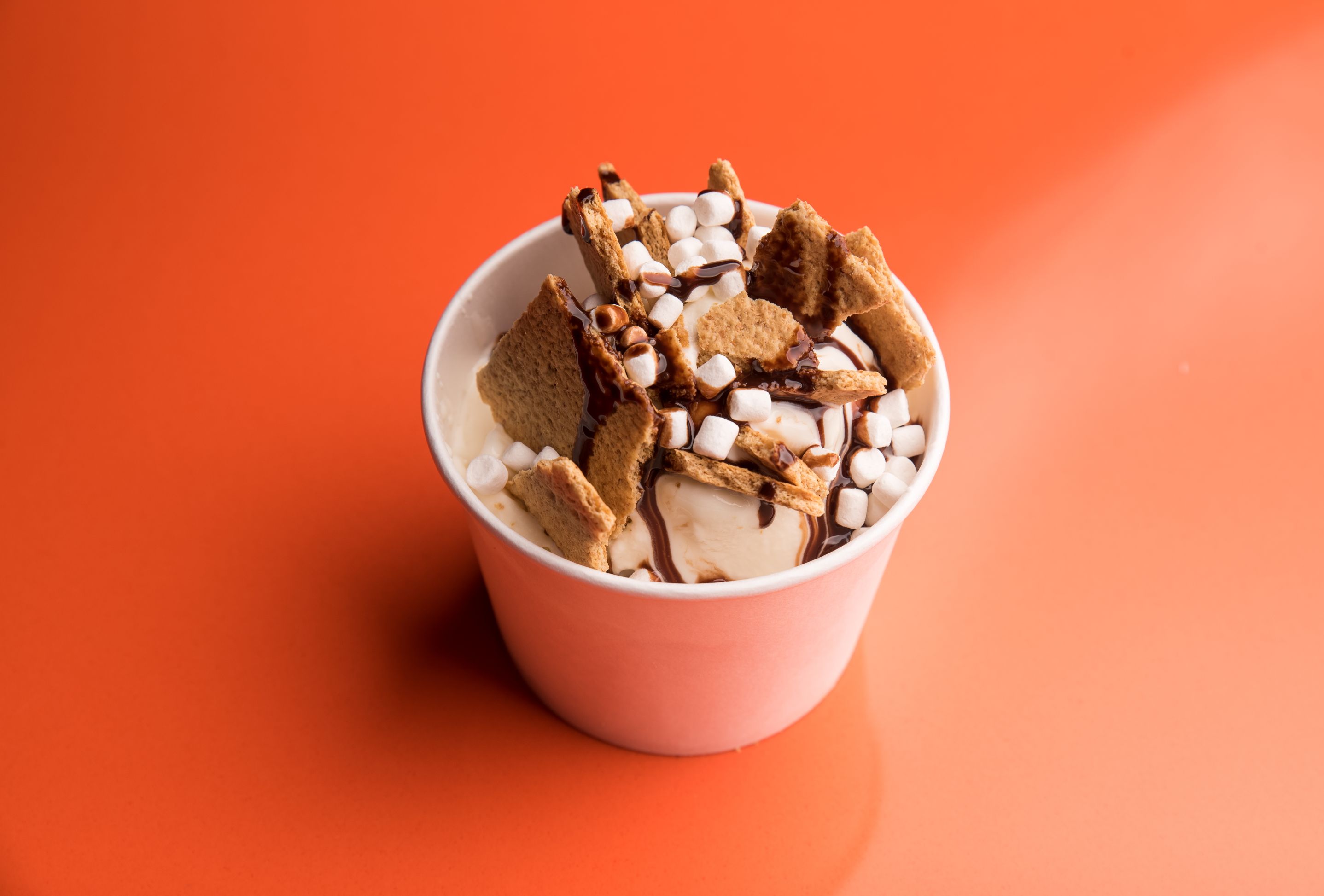 Order S'mores Sundae food online from Red Ribbon Fried Chicken store, San Francisco on bringmethat.com