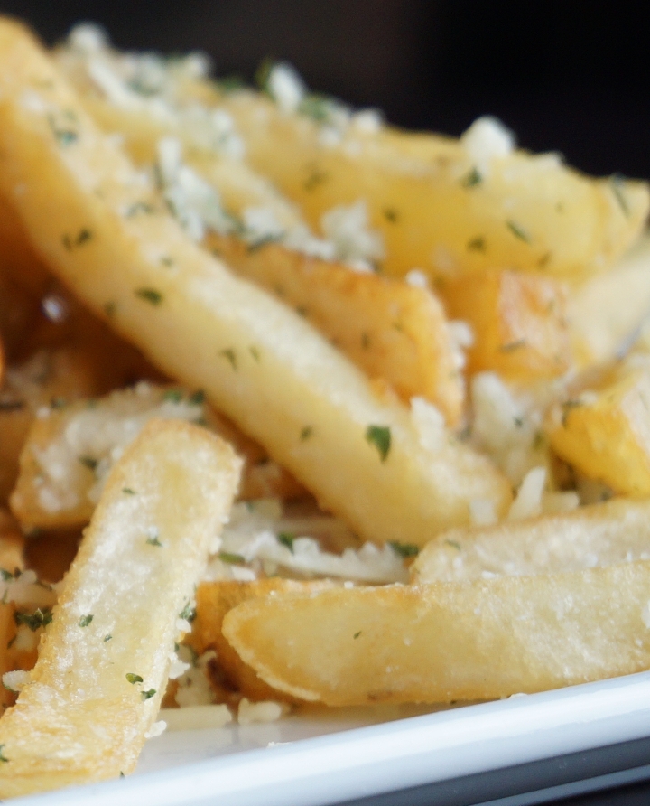 Order Garlic Parmesan Fries food online from Danny's Pizza & Burger Bar store, Chicago on bringmethat.com