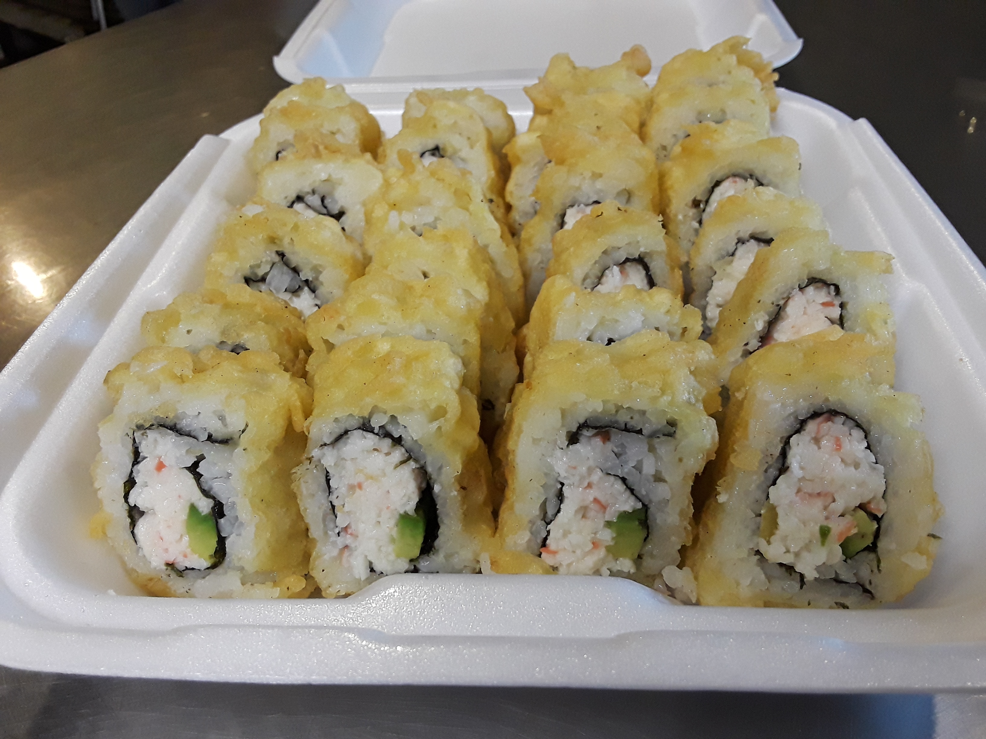 Order Southern California Box (24 Pieces) food online from Sushi Dragon store, Sun Valley on bringmethat.com