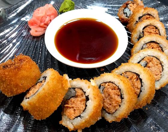 Order Yummy Yummy Roll 寿司卷 food online from Chin Chin Brookhaven store, Brookhaven on bringmethat.com