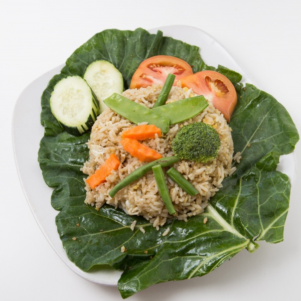 Order V25. Vegetable Basil Fried Rice and Tofu food online from Dokbua Thai Kitchen store, Brookline on bringmethat.com
