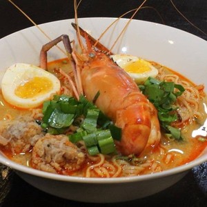 Order Tom Yum Prawn Noodle Soup  food online from Noodle Bistro store, Flagstaff on bringmethat.com
