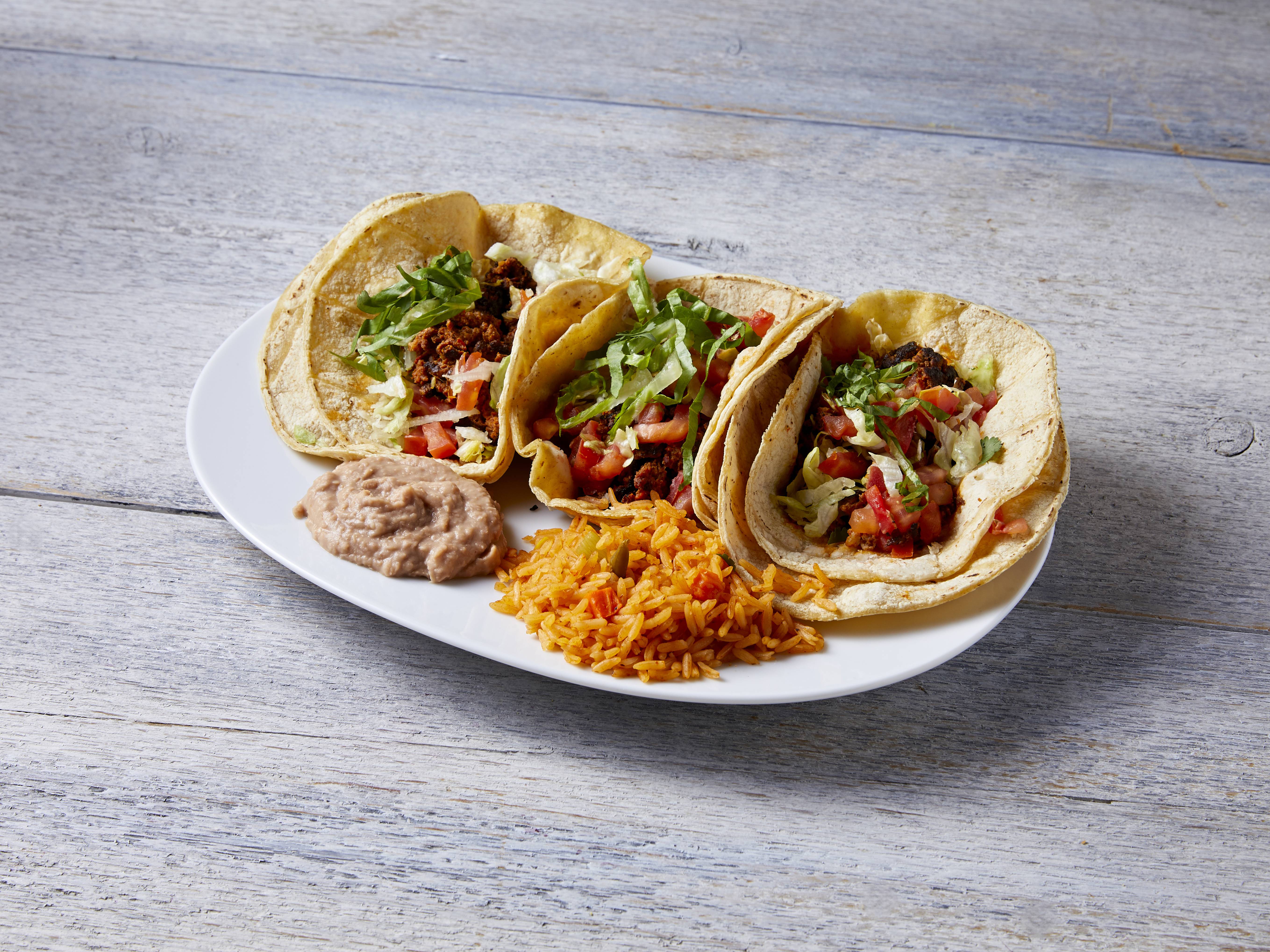 Order 3 Taco Dinner food online from Arturo's Tacos store, Chicago on bringmethat.com