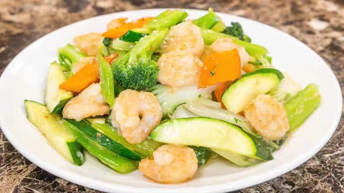 Order 39. Prawns with Mixed Vegetables food online from King Kong Chinese Restaurant store, Oakland on bringmethat.com