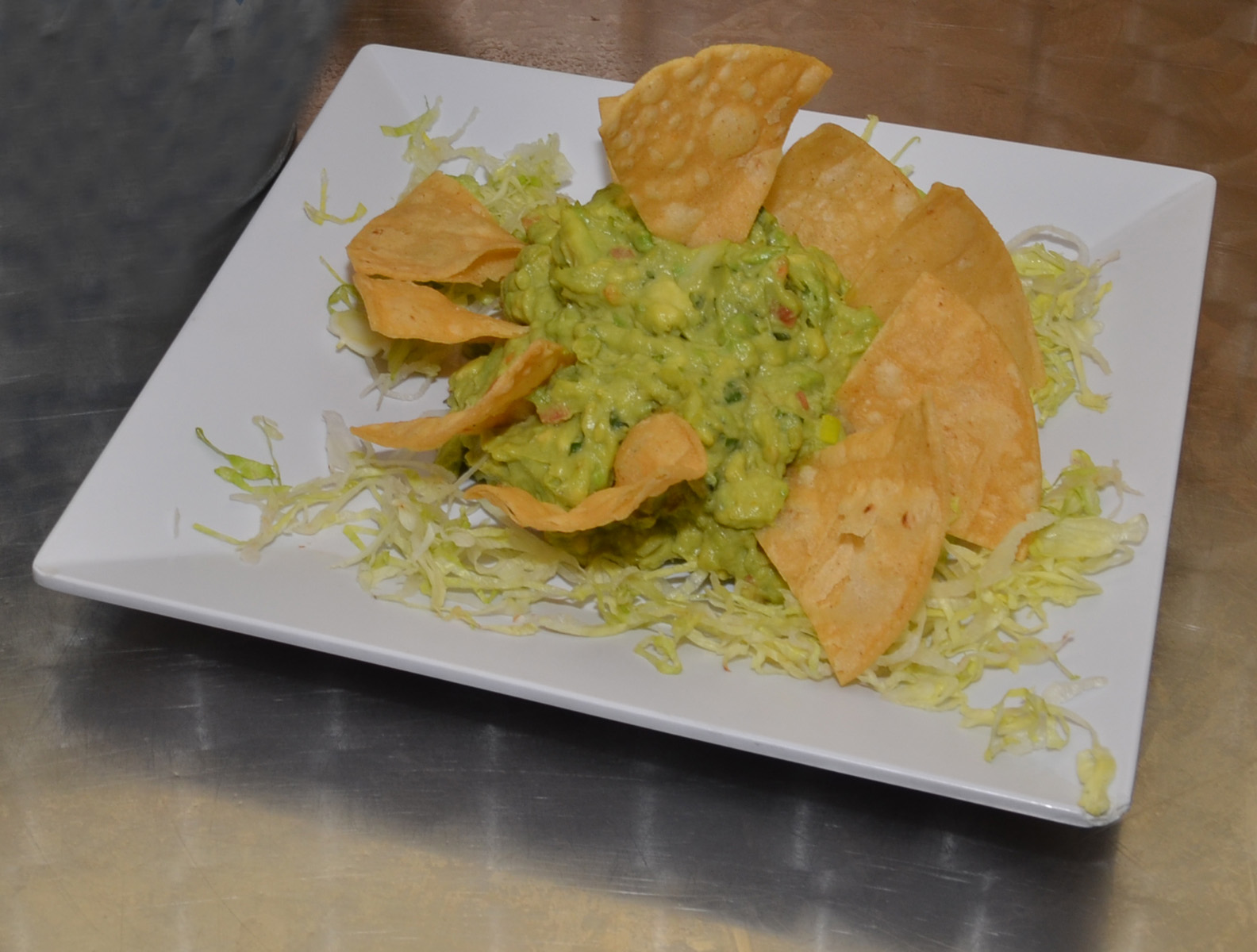 Order Chips Con Guacamole food online from Pancho Villa Restaurant store, Bronx on bringmethat.com