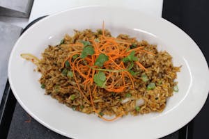 Order 18. Fried Rice Chicken food online from Thai Wok-In & Go store, Dallas on bringmethat.com
