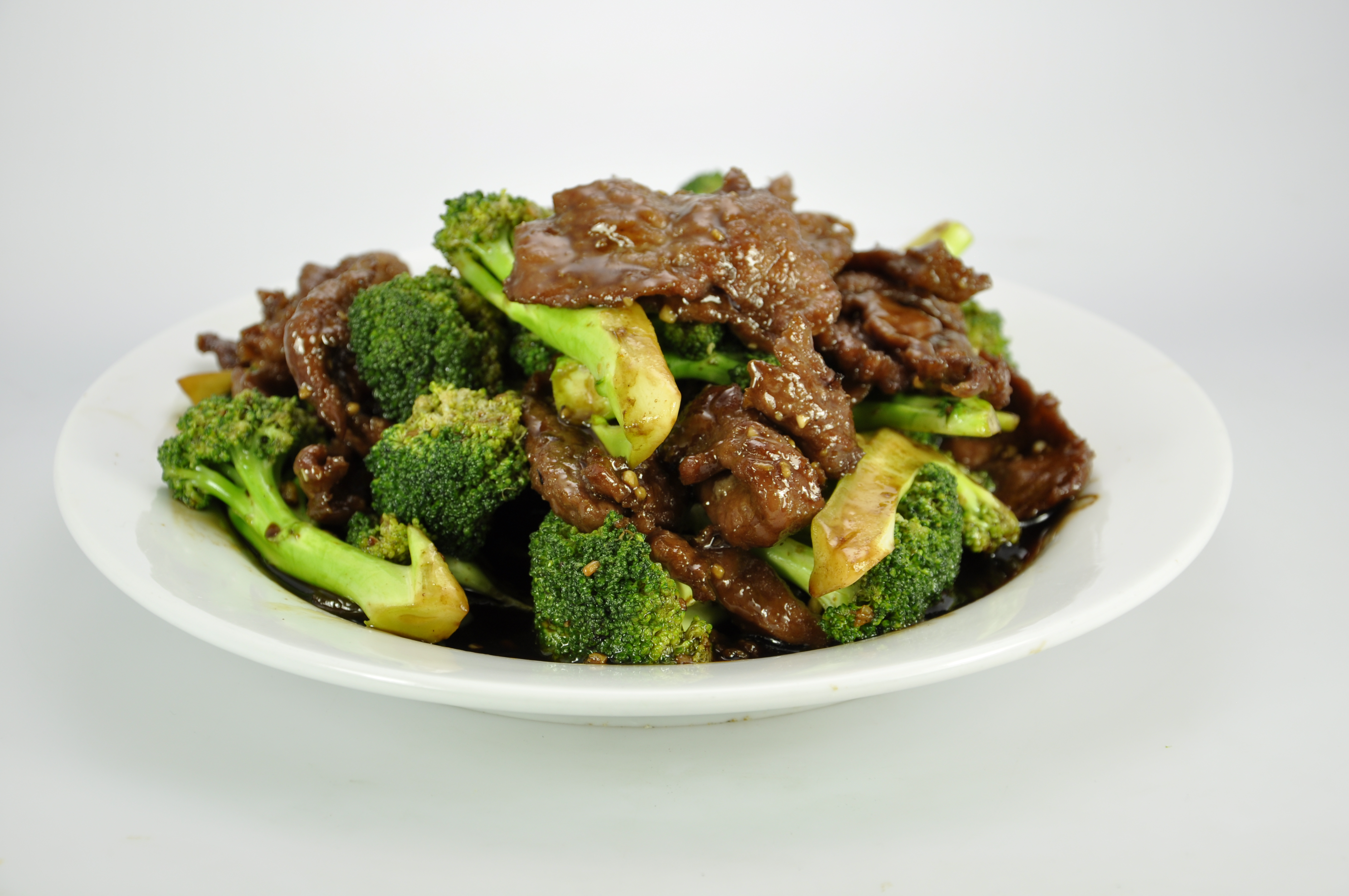 Order Beef with Broccoli food online from Kaieteur Express Restaurant store, South Richmond Hill on bringmethat.com