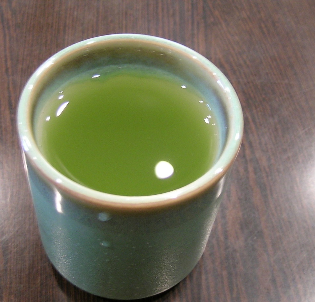 Order Japanese Iced Green Tea food online from Yo! Sushi store, Santa Ana on bringmethat.com