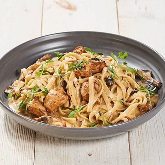 Order Blackened Chicken Pasta food online from Wood-N-Tap - Southington store, Southington on bringmethat.com