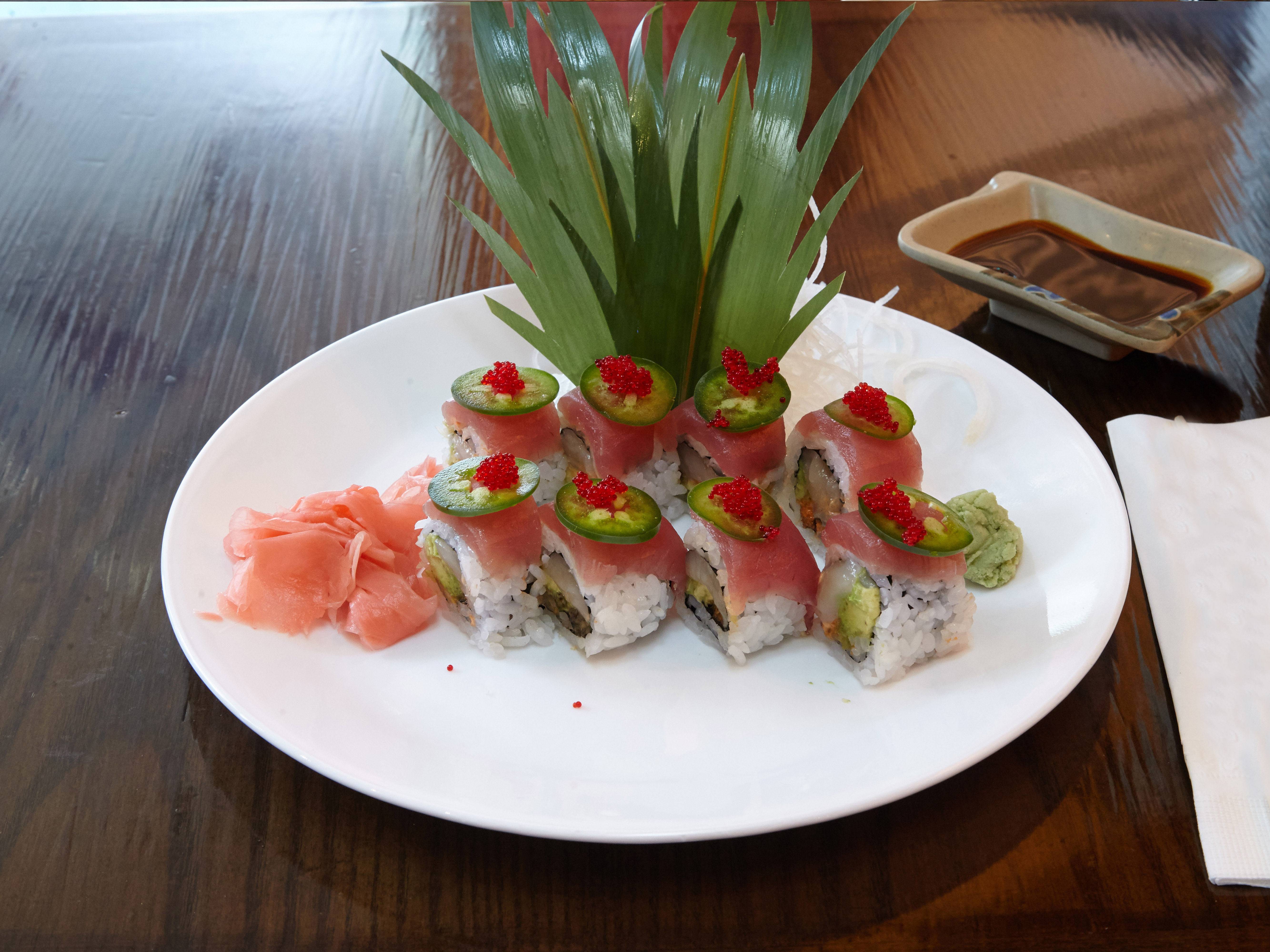 Order Kiss of Fire Roll food online from Hiroto Japanese Restaurant store, Brooklyn on bringmethat.com