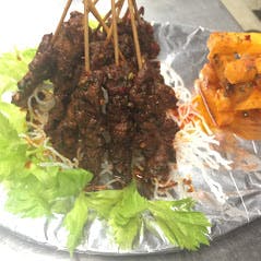 Order S6. 风味羊肉串 Lamb Kebabs with Special Sauce food online from Sichuan Hot Pot 九寨溝火锅川菜 store, Cleveland on bringmethat.com