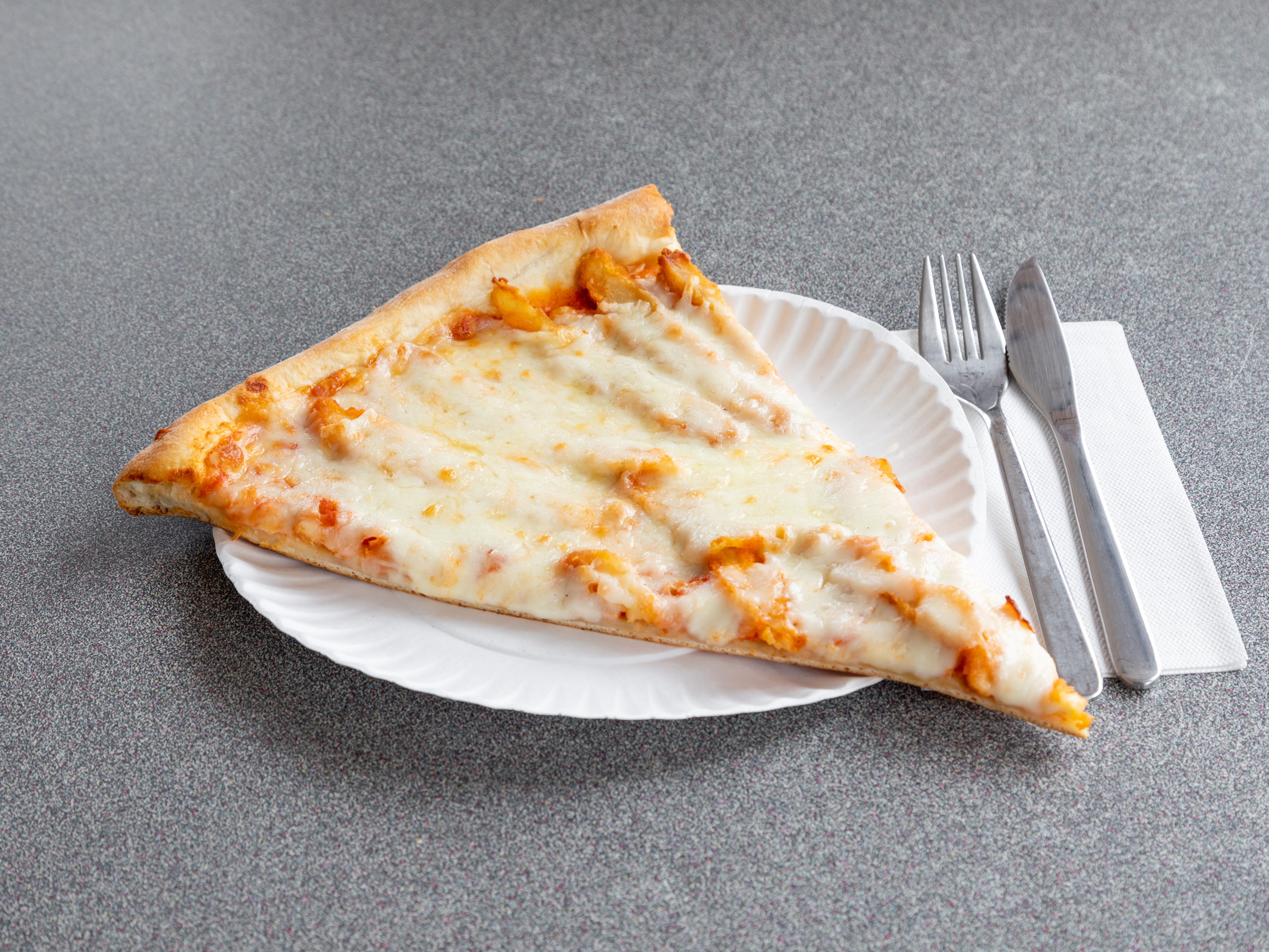 Order Chicken Parmigiana Pizza food online from Scala Pizza store, Mount Vernon on bringmethat.com